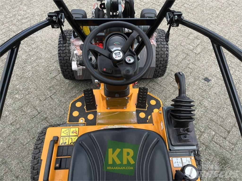 GiANT G1200 Челни товарачи и багери