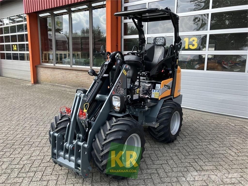 GiANT G1500 Челни товарачи и багери