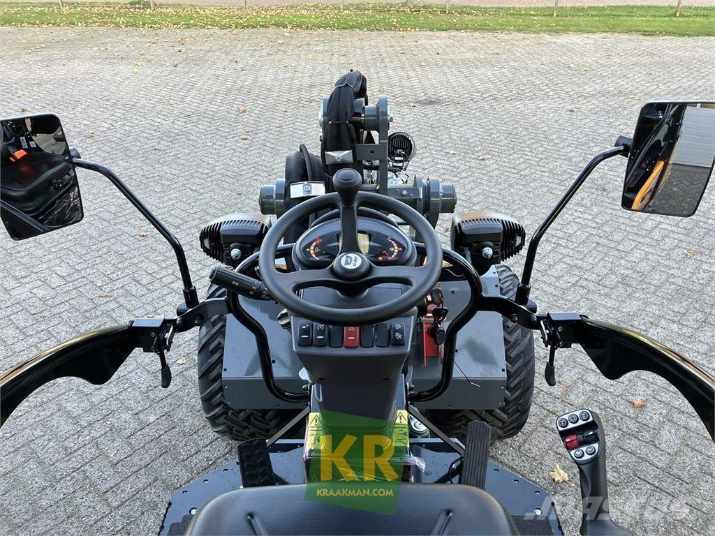 GiANT G2700 HD+ Челни товарачи и багери