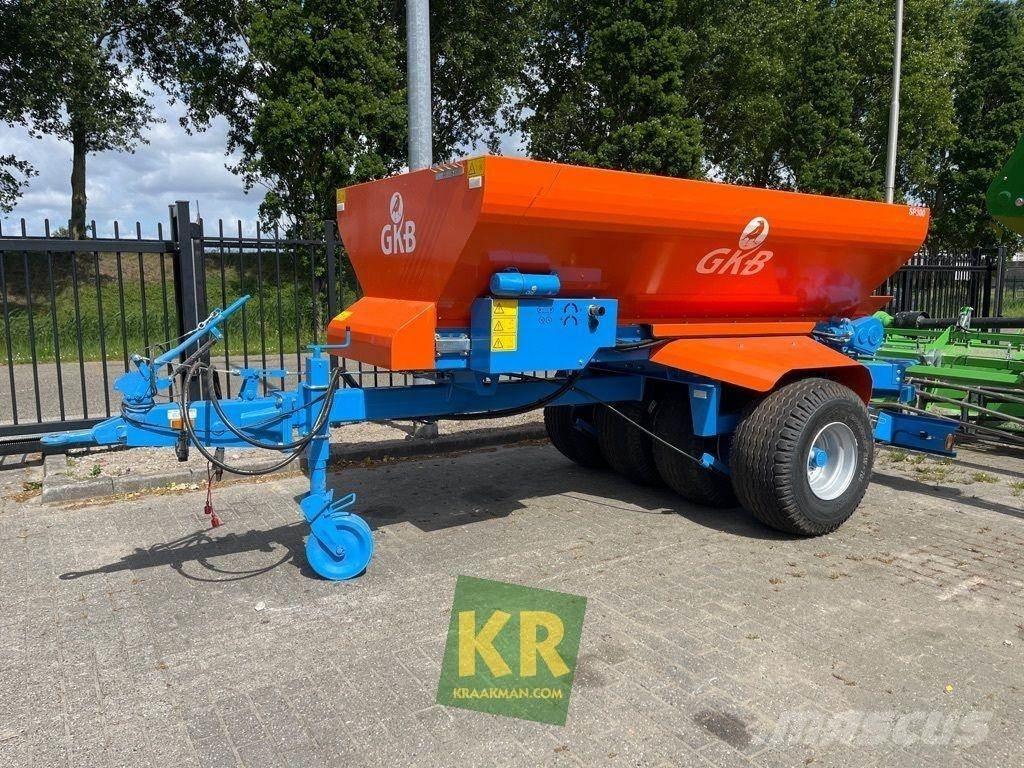  GKB Sandspreader Разстилачки на пясък и сол