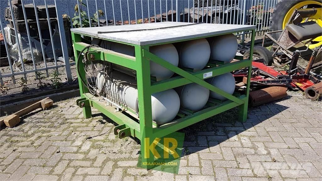 Hoaf 6x 116 liter Селскостопанство - Други