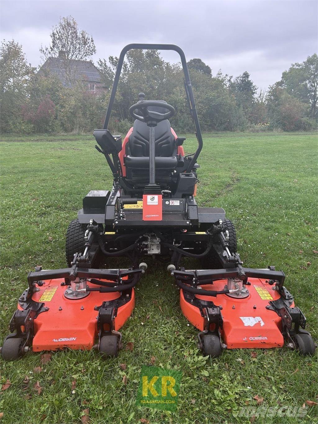 Jacobsen AR331 Косачки за околни терени на голф игрища