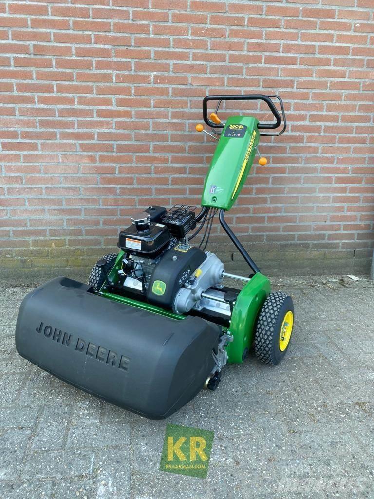 John Deere 260 Косачки за Greens