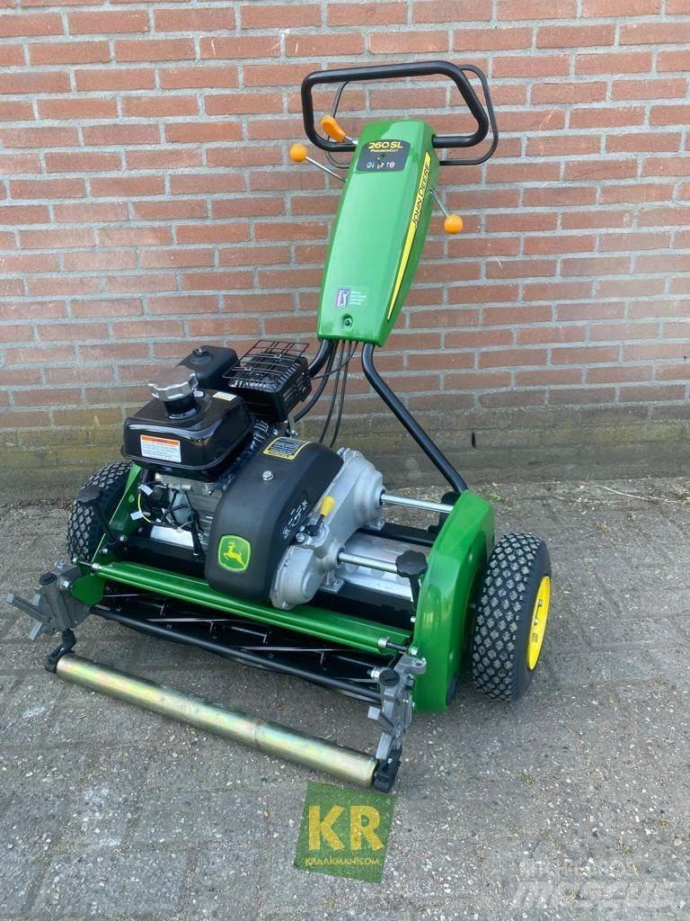John Deere 260 Косачки за Greens