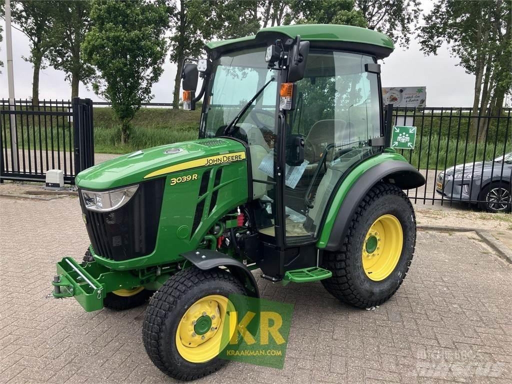 John Deere 3039R Компактни трактори