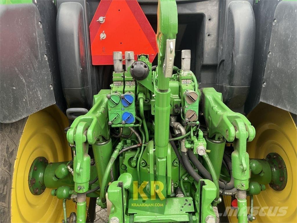 John Deere 6115R Трактори