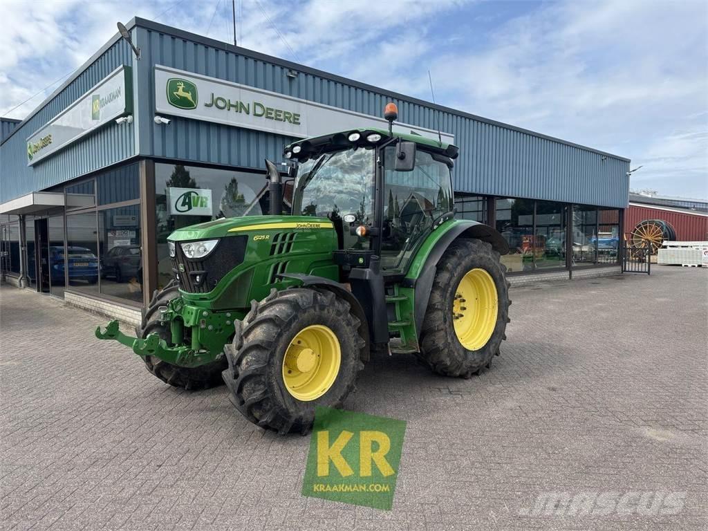 John Deere 6125R Трактори