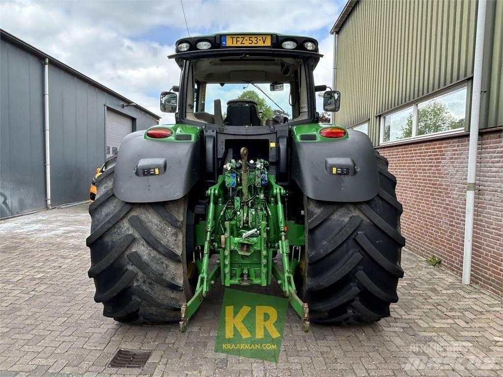 John Deere 6210R Трактори