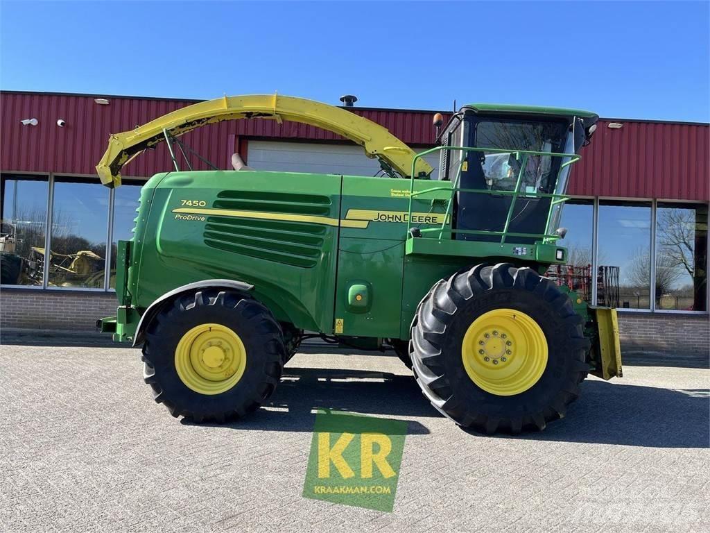 John Deere 7450 Фуражни комбайни