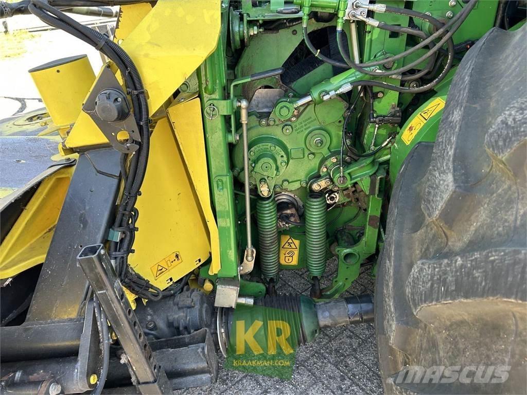 John Deere 8500 Фуражни комбайни