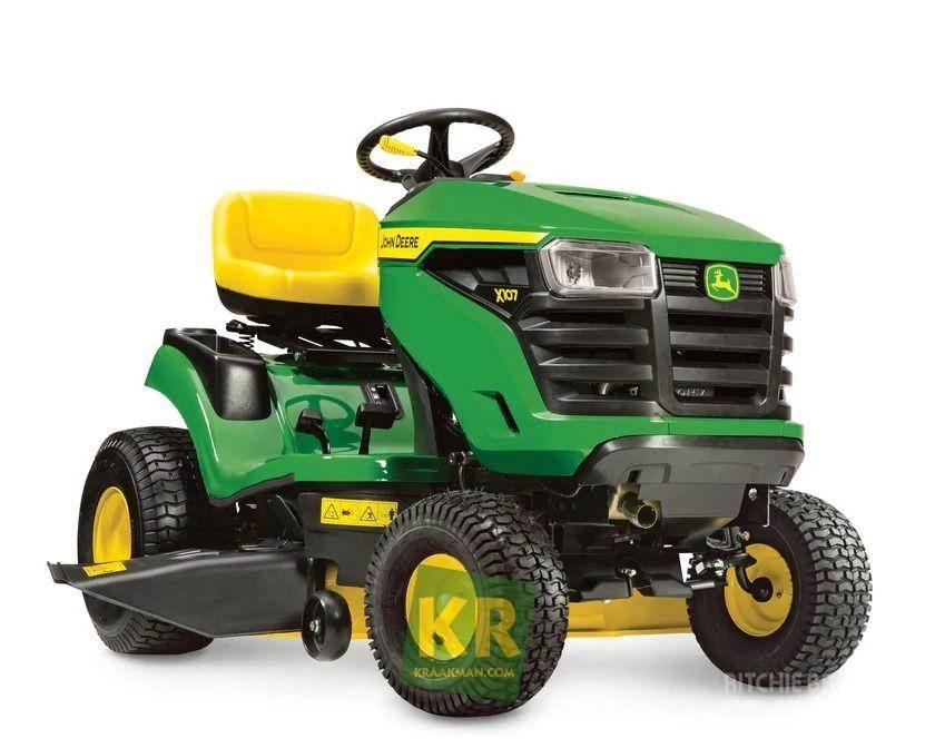 John Deere X107 Тракторни косачки
