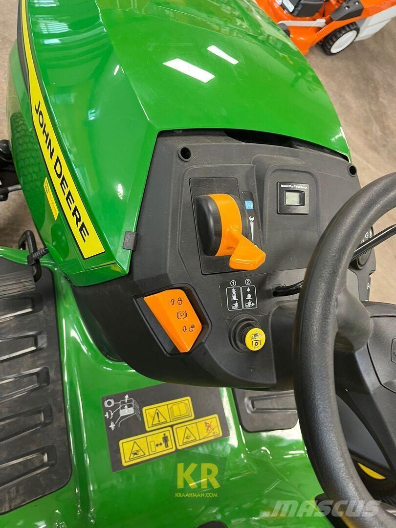 John Deere X127 Тракторни косачки
