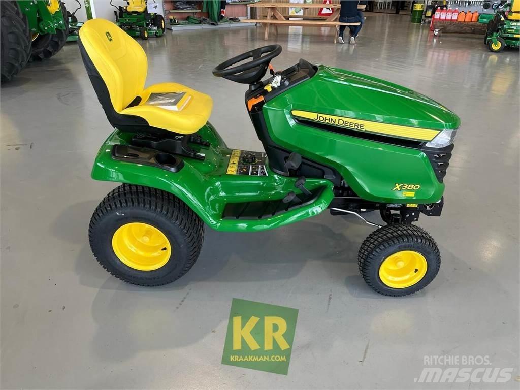 John Deere X380 Тракторни косачки