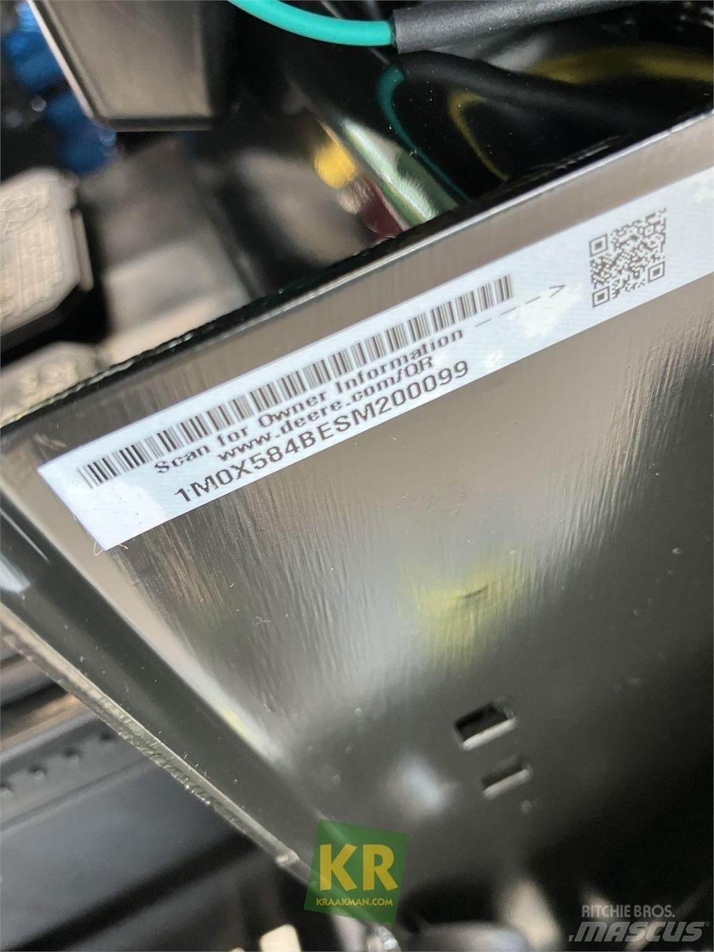 John Deere X584 Тракторни косачки