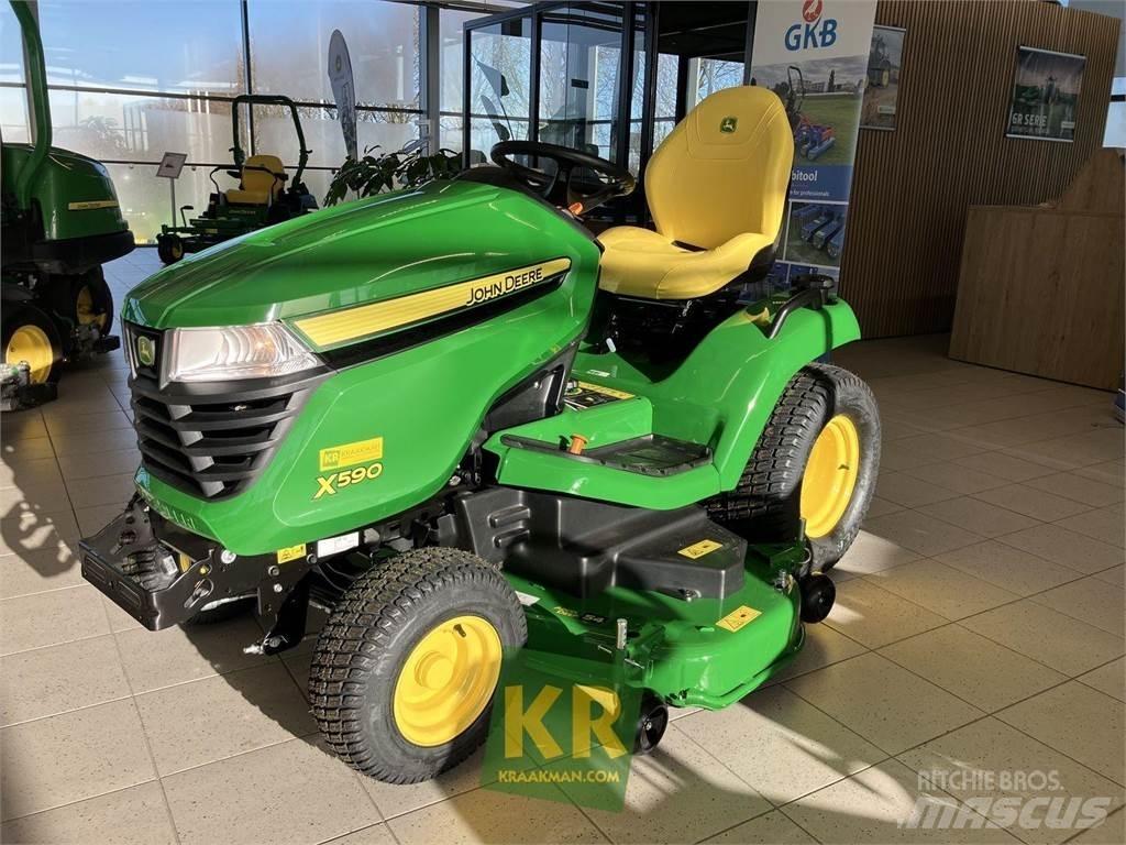John Deere X590 Тракторни косачки