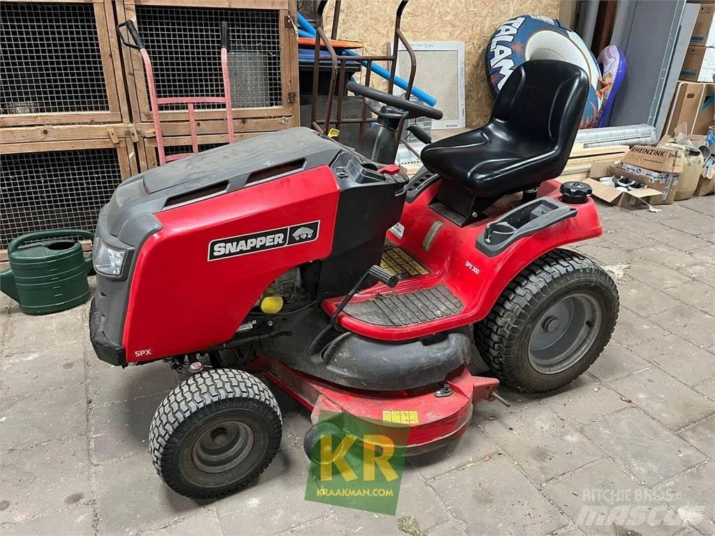 Snapper SPX 300 Тракторни косачки