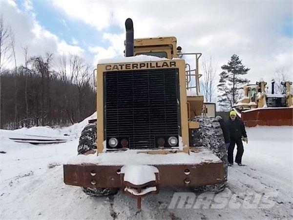 CAT 980C Колесни товарачи