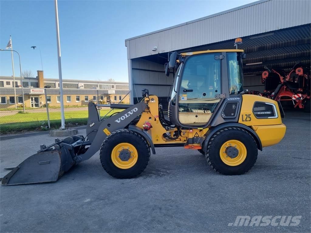 Volvo JL25H Мини товарачи