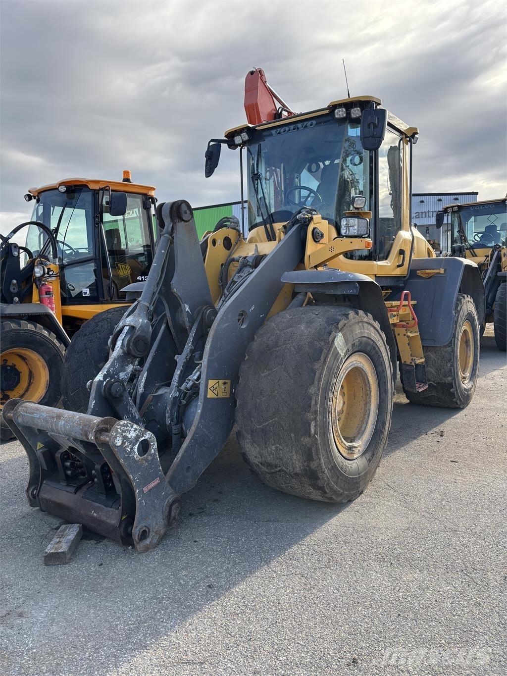 Volvo L90H Колесни товарачи