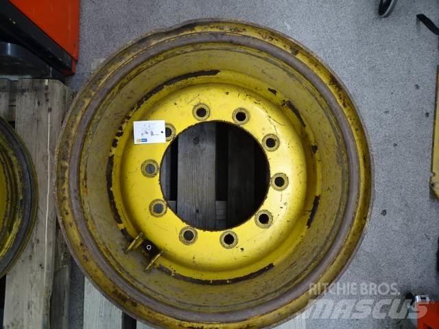 Volvo L70D Fälg Гуми