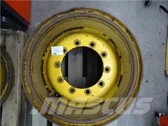 Volvo L70D Fälg Гуми