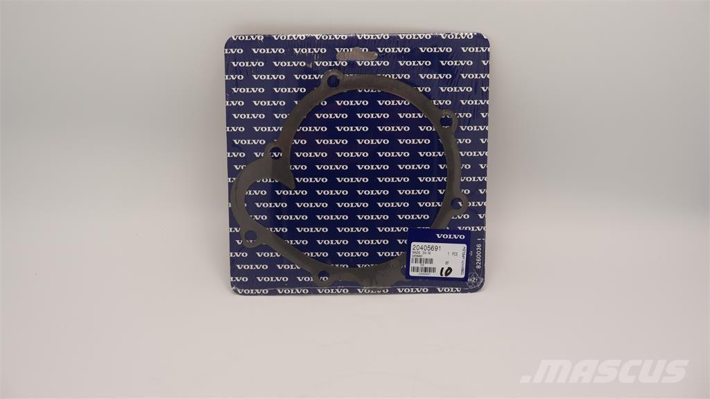 Volvo PACKNING Радиатори
