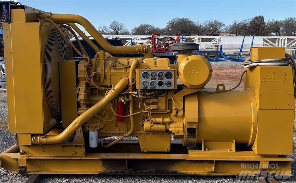 CAT 455kW Дизелови генератори
