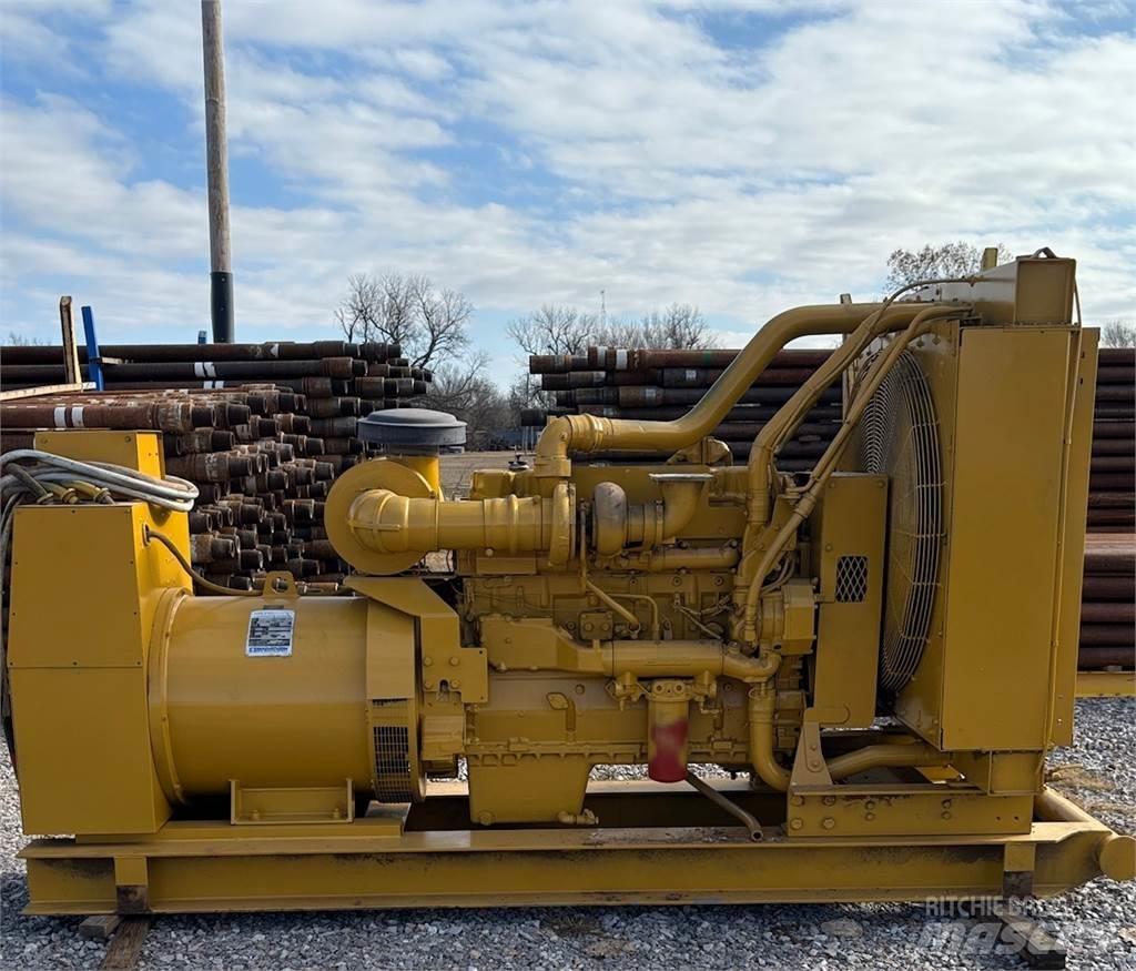 CAT 455kW Дизелови генератори
