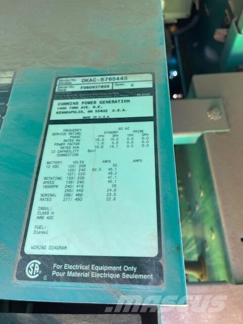 Onan 15kW Дизелови генератори
