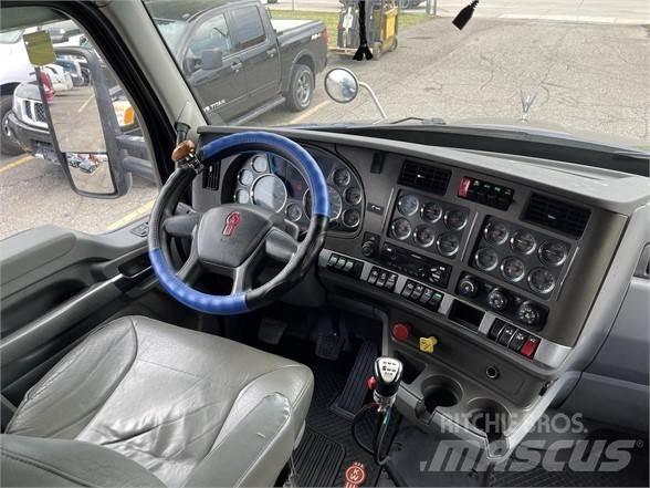 Kenworth T680 Влекачи