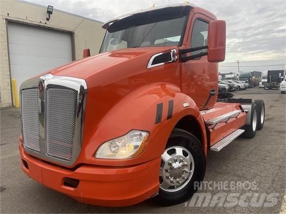 Kenworth T680 Влекачи