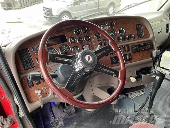 Peterbilt 587 Влекачи