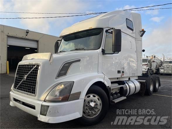 Volvo VNL64T670 Влекачи