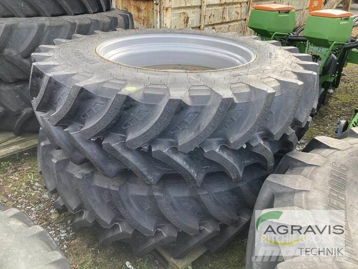  520/85R42 Колелета/Гуми