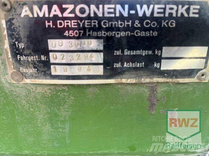 Amazone UG 3000 Прикачни пръскачки
