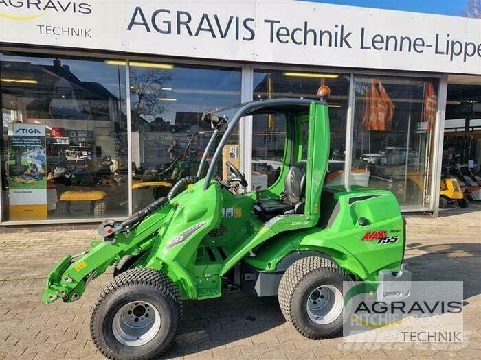 Avant 755I Колесни товарачи