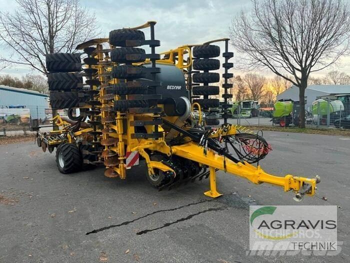 Bednar OMEGA OO 6000 Редосеялки