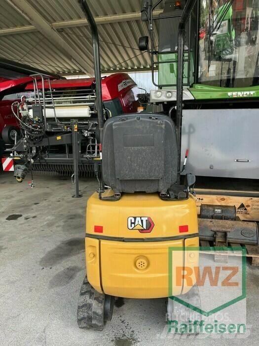 CAT 300.9D Kettenbagge Трактори