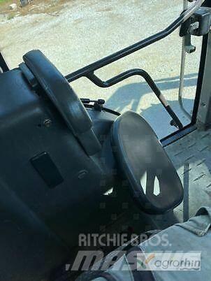 CLAAS ARES 557 ATZ Трактори