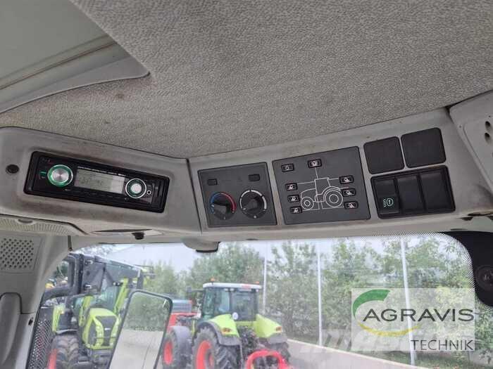 CLAAS ARION 540 CIS Трактори