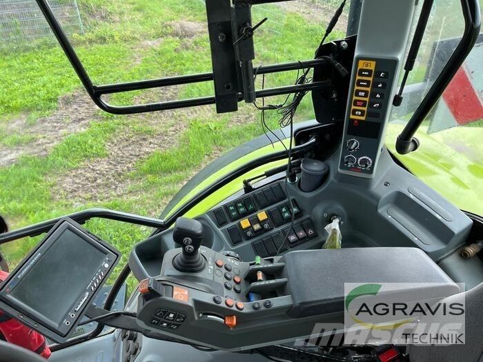 CLAAS ARION 550 CIS+ Трактори