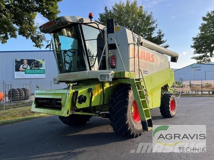CLAAS LEXION 450 Комбайни