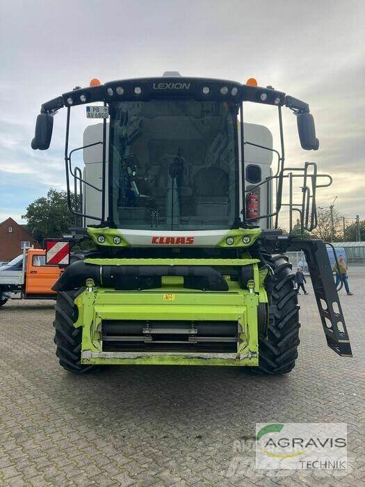 CLAAS LEXION 6800 Комбайни