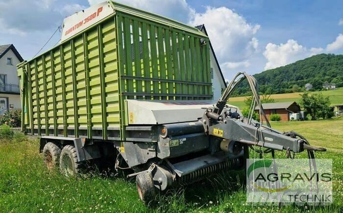 CLAAS QUANTUM 3500 P Самотаварещи ремаркета