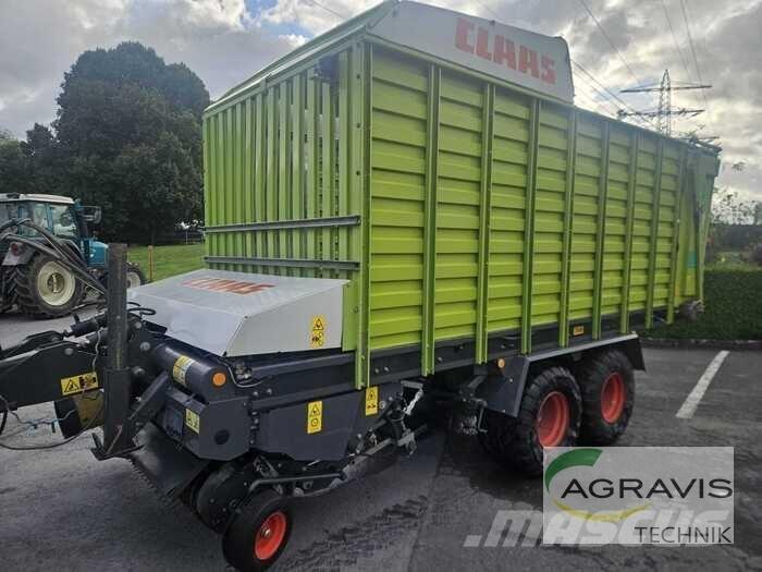 CLAAS QUANTUM 3500 P Самотаварещи ремаркета