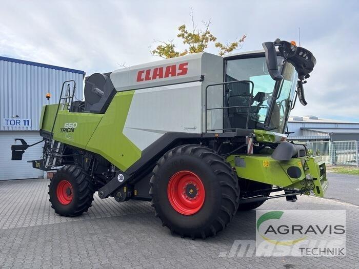 CLAAS TRION 660 Комбайни