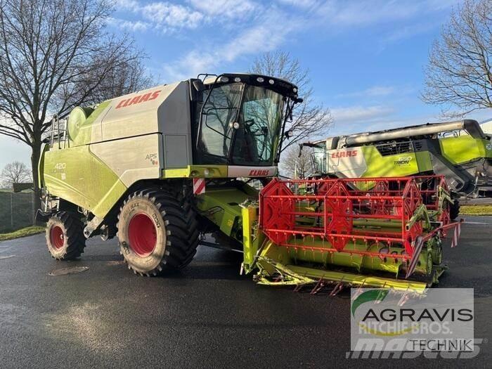 CLAAS TUCANO 420 Комбайни