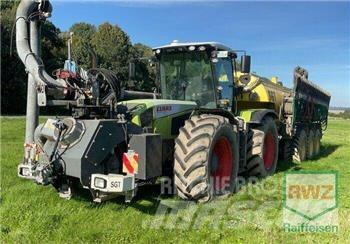 CLAAS XERION 3800 TRAC Напоителни системи