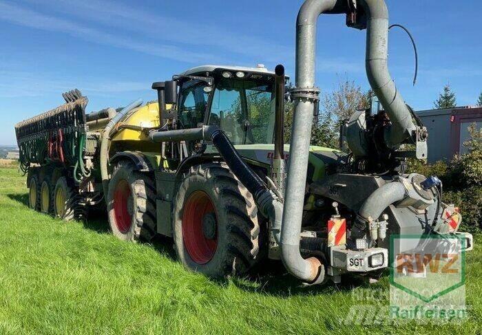CLAAS XERION 3800 TRAC Напоителни системи