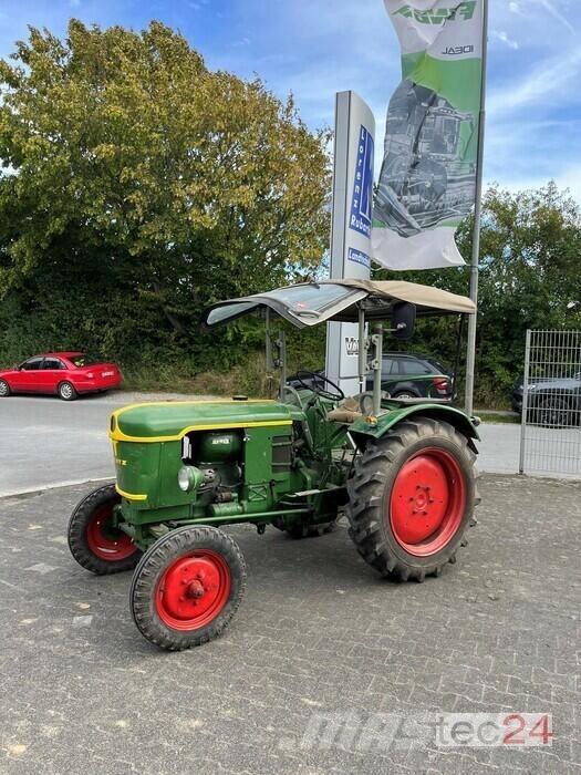 Deutz-Fahr F2 L612/5 Трактори